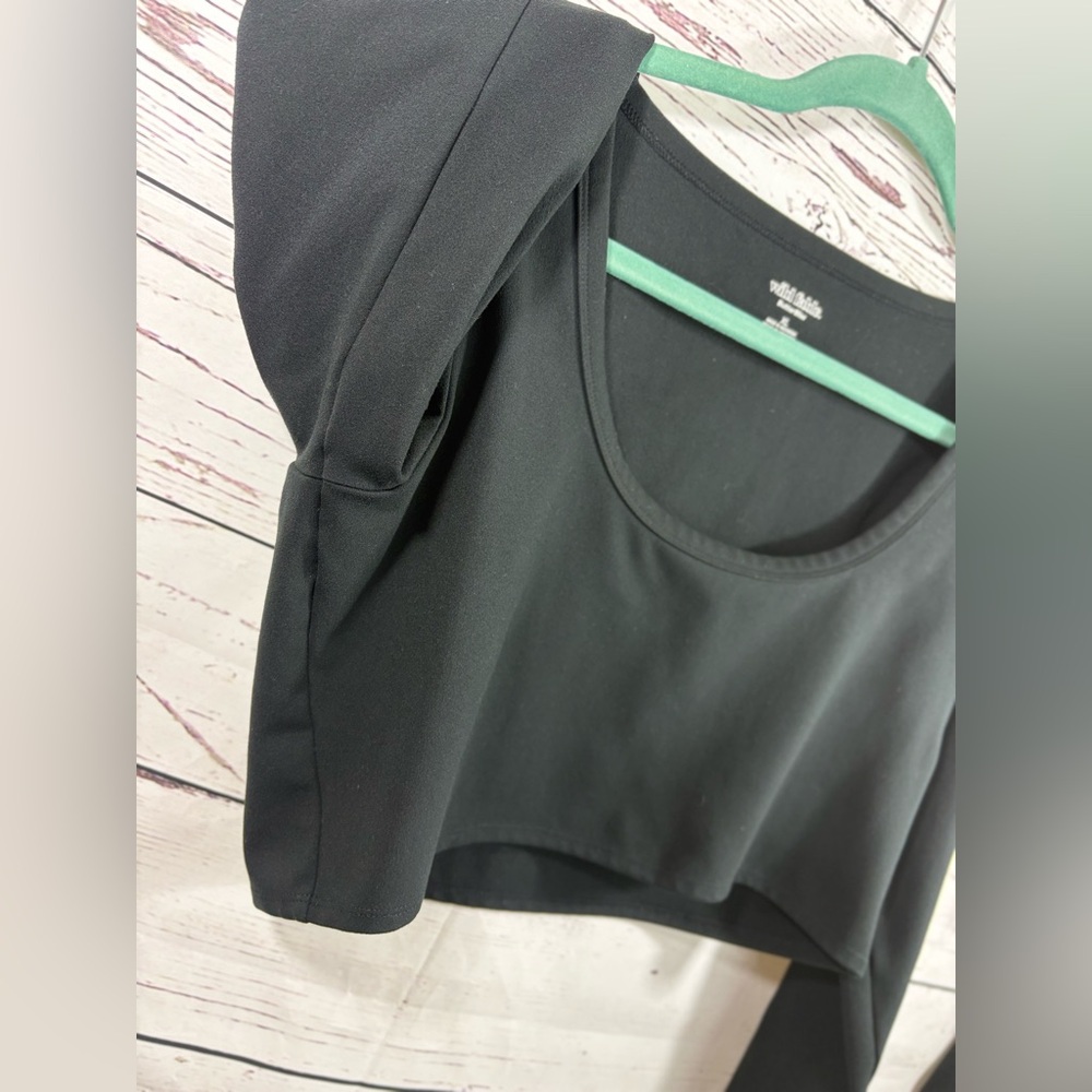 Wild Fable Black Butter Bliss Athletic Workout Crop Top in Size XL EUC - Picture 4 of 7